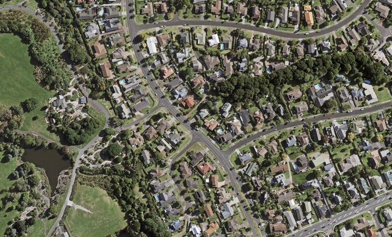 17 Charles Prevost Drive, The Gardens, Auckland - Carousel 1
