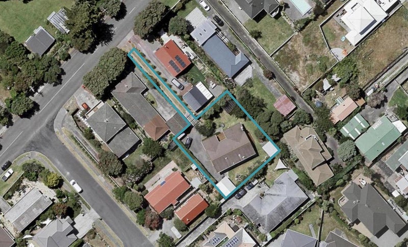 138 Manly Street, Paraparaumu Beach, Paraparaumu - Carousel 1