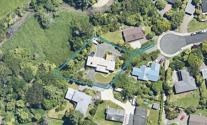 19 Solly Place, Springfield, Rotorua - Carousel 1