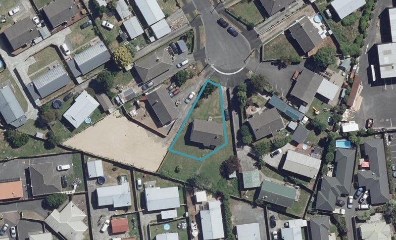 5 Hawk Street, Frankton, Hamilton - Carousel 1