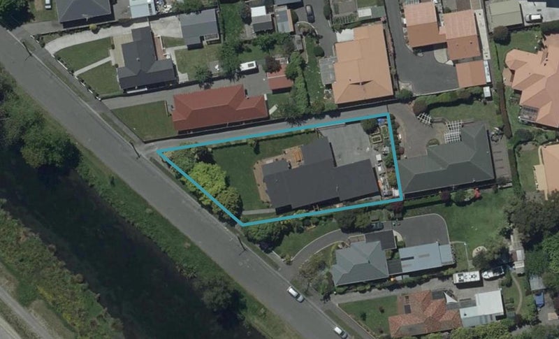 64 Dallington Terrace, Dallington, Christchurch - Carousel 1
