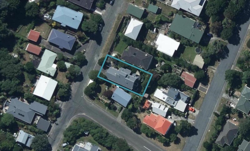 33 Raroa Place, Pukerua Bay, Porirua - Carousel 1
