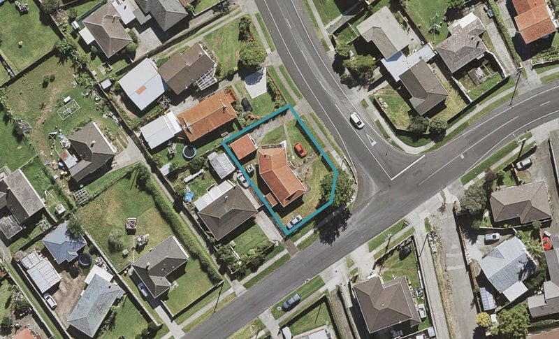 2 Ferndown Avenue, Papatoetoe, Auckland - Carousel 1