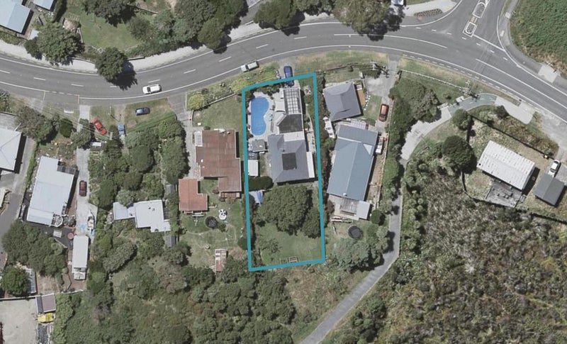 62 Poplar Avenue, Raumati South, Paraparaumu - Carousel 1
