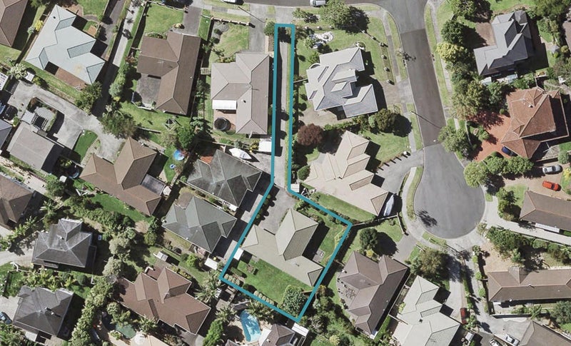 10 Ben Nevis Place, Northpark, Auckland - Carousel 1