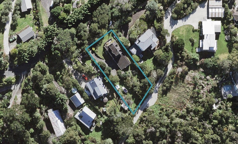 23 Chatham Avenue, Paremoremo, Auckland - Carousel 1