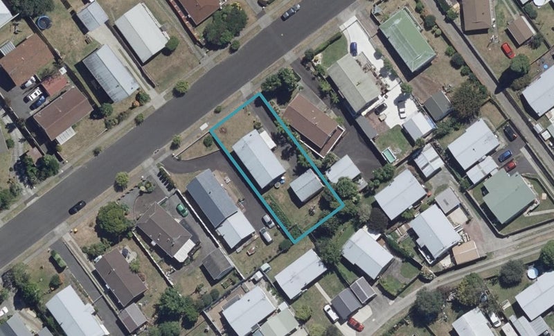 43 Rodney Street, Nawton, Hamilton - Carousel 1