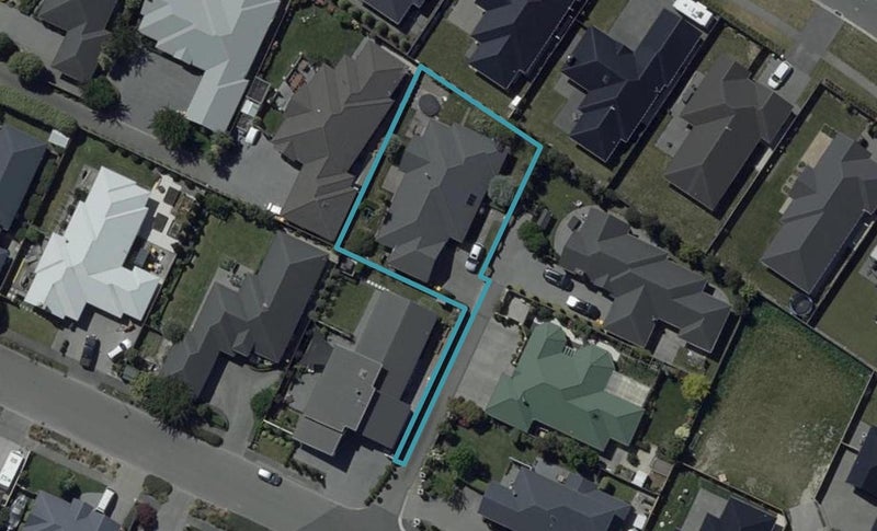 9 Saddleback Green, Halswell, Christchurch - Carousel 1