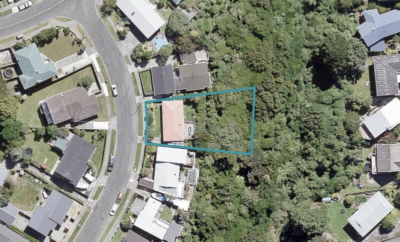 3 Laurel Grove, Maungaraki, Lower Hutt - Carousel 1