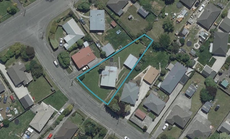 3 Boyne Avenue, Northcote, Christchurch - Carousel 1