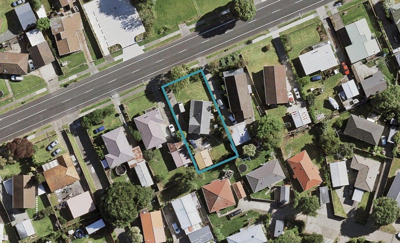 50 Burundi Avenue, Clendon Park, Auckland - Carousel 1