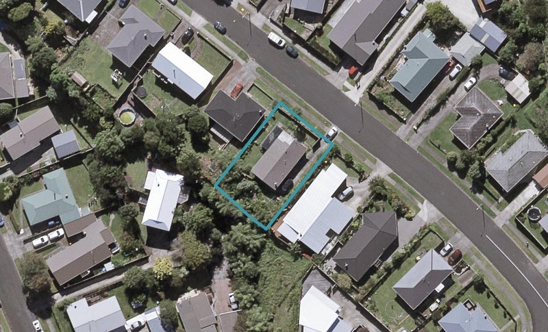 62 Oranga Street, Westown, New Plymouth - Carousel 1