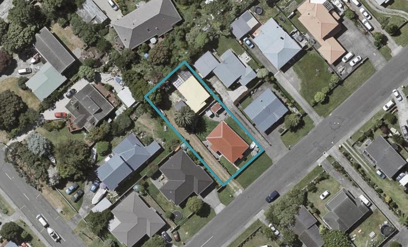 9 Te Kupe Road, Paraparaumu Beach, Paraparaumu - Carousel 1