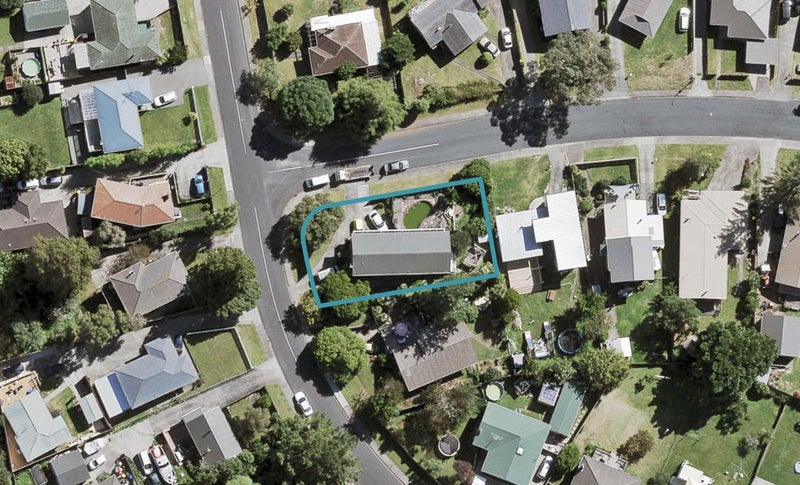 16 Ranui Avenue, Ranui, Auckland - Carousel 1