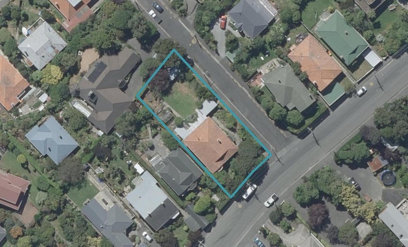 59 Signal Hill Road, Opoho, Dunedin - Carousel 1