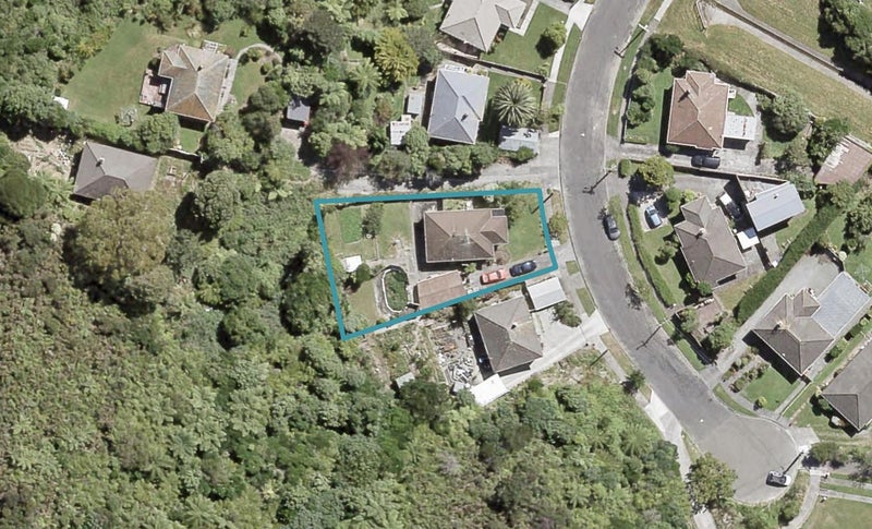 13 Hill Grove, Naenae, Lower Hutt - Carousel 1
