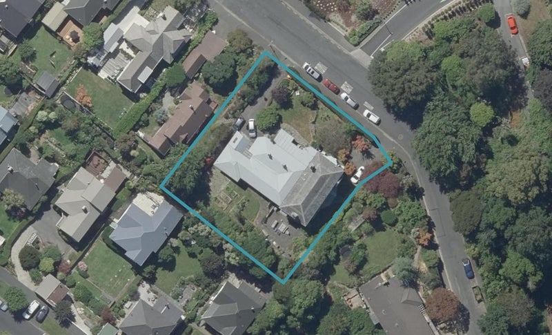 71 Newington Avenue, Maori Hill, Dunedin - Carousel 1