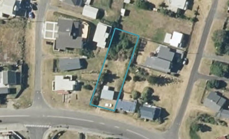 9 Ocean Beach Street, Foxton Beach, Foxton - Carousel 1