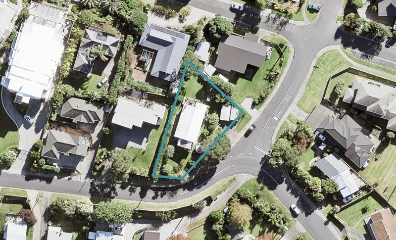38 Langton Road, Stanmore Bay, Whangaparaoa - Carousel 1