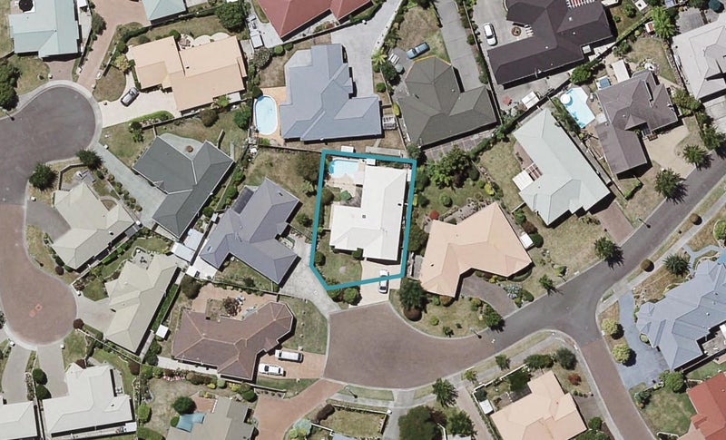 10 Belgrave Place, Taradale, Napier - Carousel 1