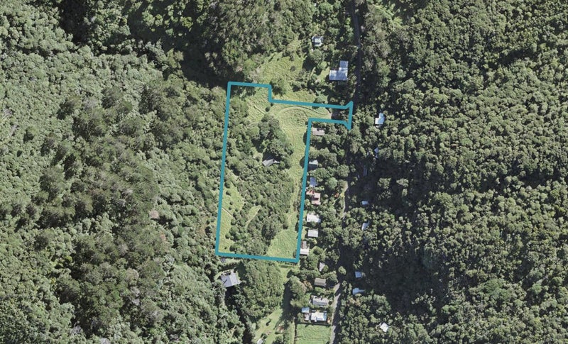 56 Karekare Road, Karekare, Auckland - Carousel 1