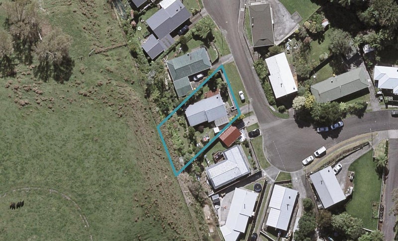 17 Shaldon Crescent, Blagdon, New Plymouth - Carousel 1