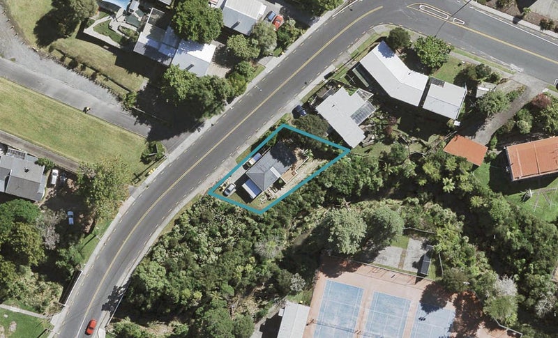 38 Glendale Road, Glen Eden, Auckland - Carousel 1
