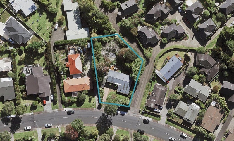 15 Eban Avenue, Hillcrest, Auckland - Carousel 1