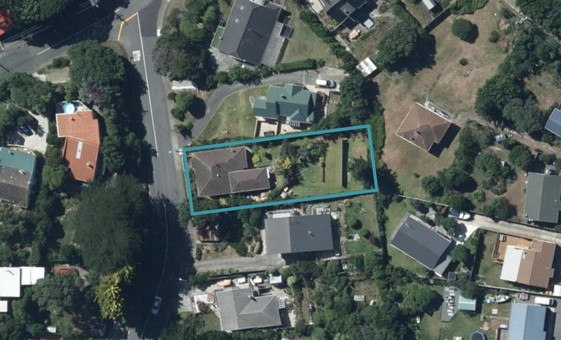 5 View Road, Titahi Bay, Porirua - Carousel 1