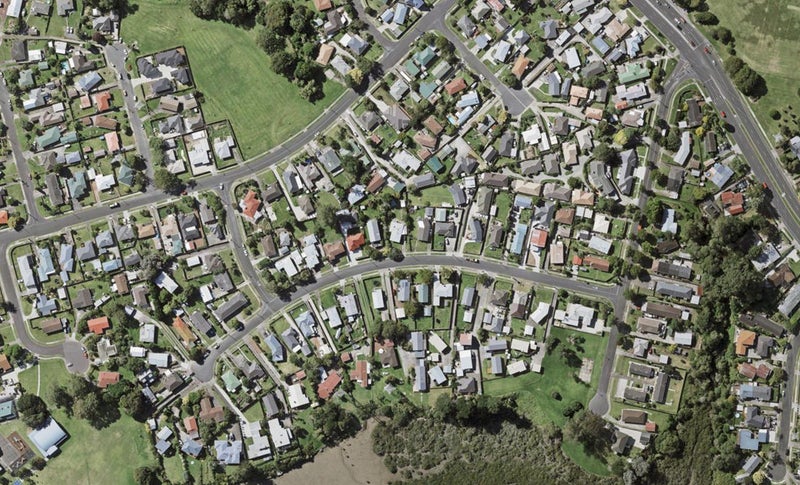 19 Aurea Avenue, Pakuranga, Auckland - Carousel 1