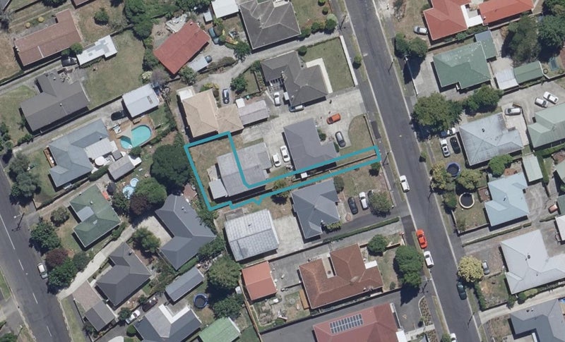 4/9 Fenwick Crescent, Hillcrest, Hamilton - Carousel 1