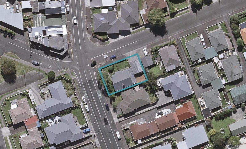 141 Carrington Street, Lower Vogeltown, New Plymouth - Carousel 1