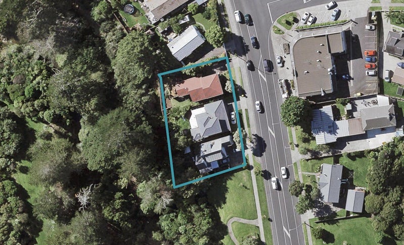 2/161 Aviemore Drive, Highland Park, Auckland - Carousel 1