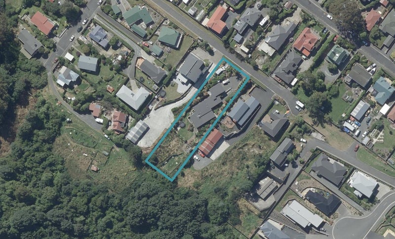 4 Arcadia Place, Halfway Bush, Dunedin - Carousel 1