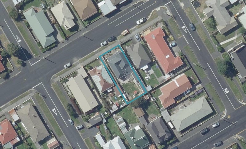 17 Bellona Street, Saint Kilda, Dunedin - Carousel 1