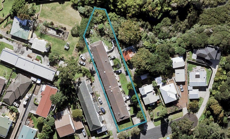 4/7 Miro Street, New Lynn, Auckland - Carousel 1