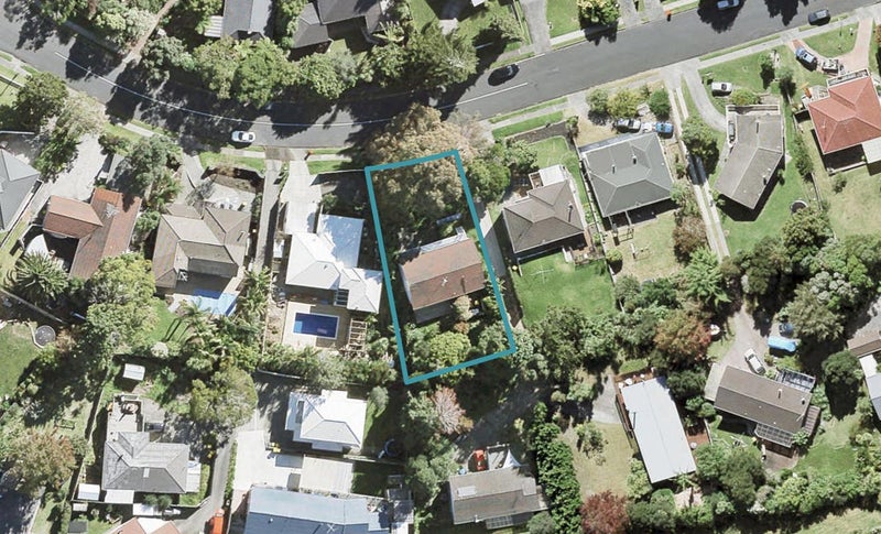 41 Weatherly Road, Torbay, Auckland - Carousel 1
