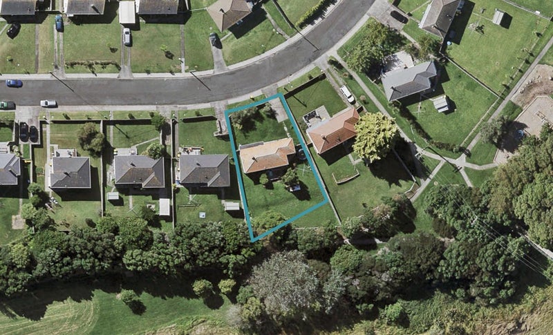 21 Plymouth Crescent, Bayswater, Auckland - Carousel 1