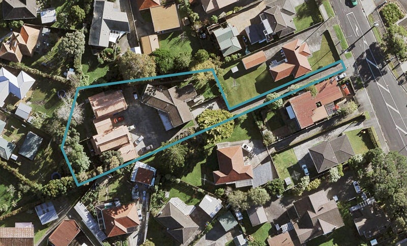 271 Richardson Road, New Windsor, Auckland - Carousel 1