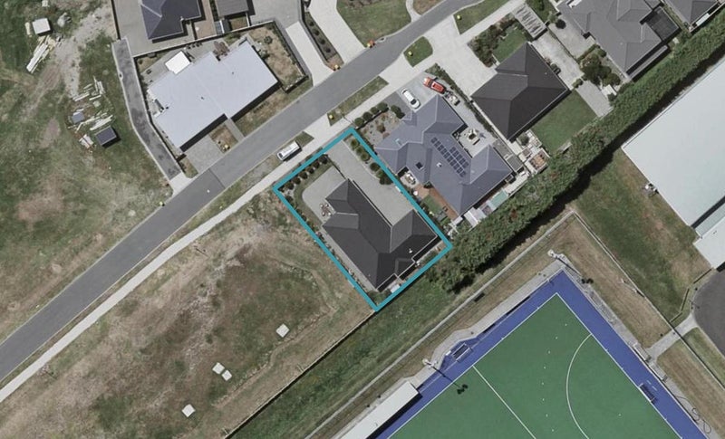 21 Hudson Place, Paraparaumu, Paraparaumu - Carousel 1