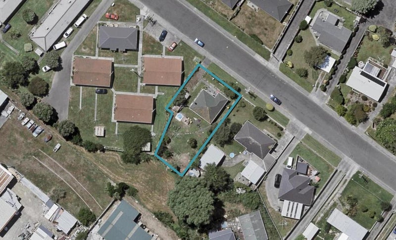 9 Kirk Street, Otaki - Carousel 1
