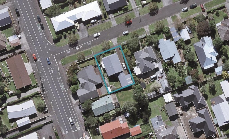 4 Rawhiti Street, Vogeltown, New Plymouth - Carousel 1