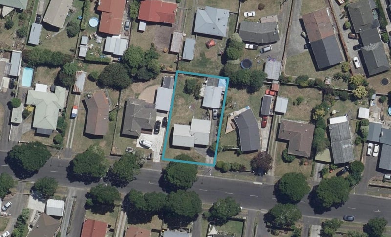 70 Bremworth Avenue, Dinsdale, Hamilton - Carousel 1