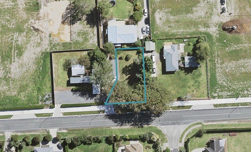 124 Matua Road, Huapai, Kumeu - Carousel 1