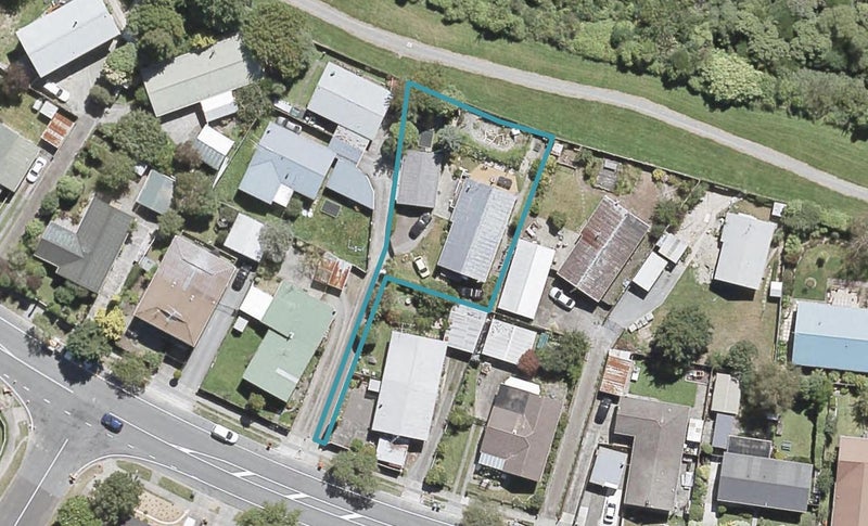 29B Gemstone Drive, Birchville, Upper Hutt - Carousel 1