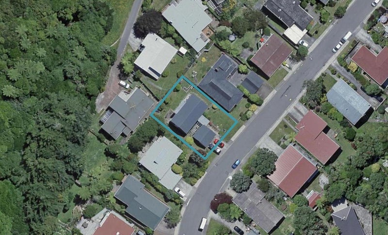 119 John Sims Drive, Johnsonville, Wellington - Carousel 1