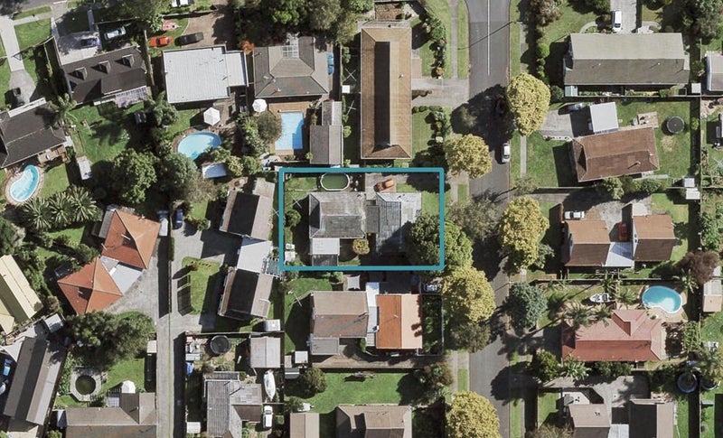 3B Kindergarten Drive, Conifer Grove, Takanini - Carousel 1