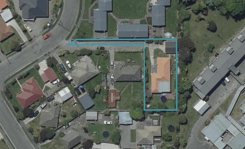 26 Wildwood Avenue, Wainoni, Christchurch - Carousel 1