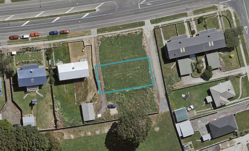 493B Yarrow Street, Glengarry, Invercargill - Carousel 1