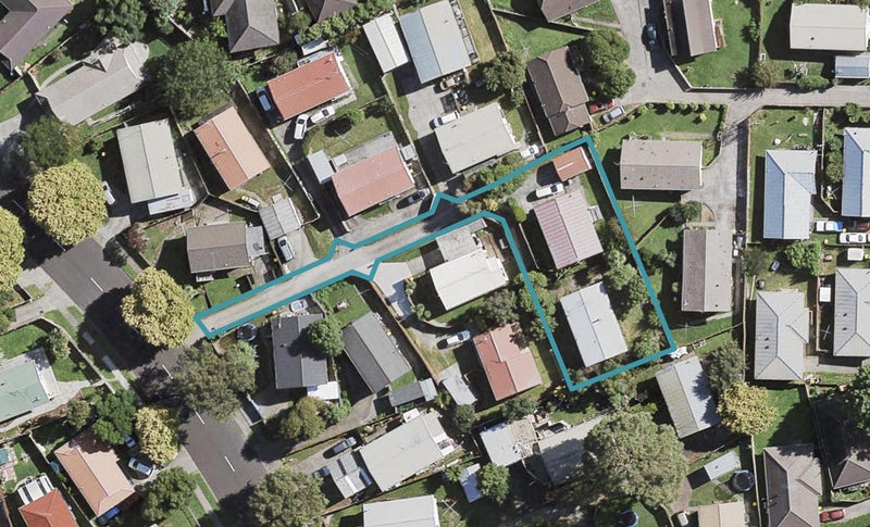 1/23 Nearco Street, Randwick Park, Auckland - Carousel 1